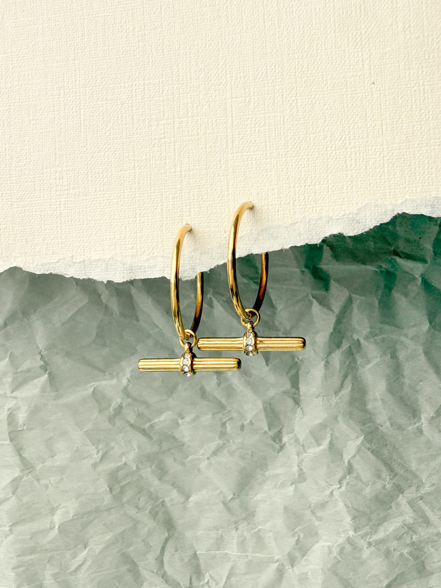 Ultra Chic and Trendy T-Bar Hoop Earrings
