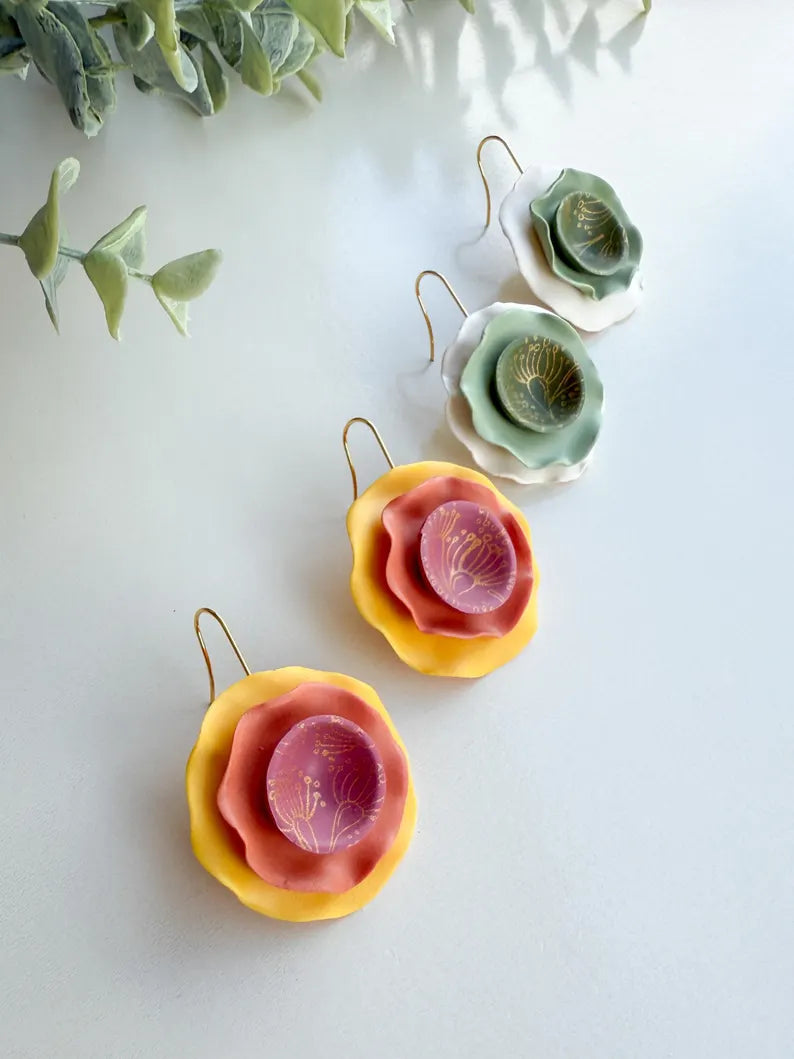 MAGGY Rippled Petal Floral Statement Earrings